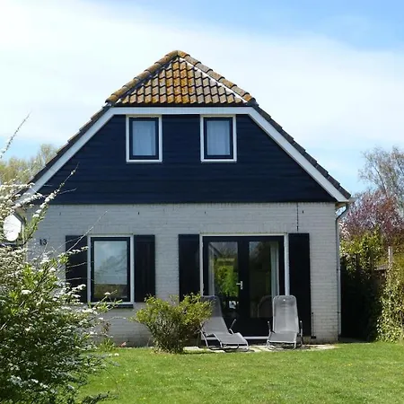 Semesterbostad Aan Zee *